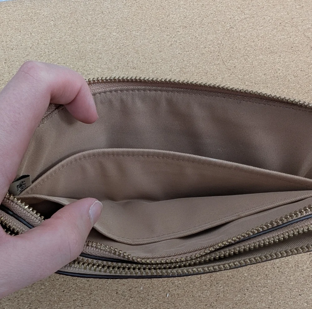 Coach Wristlet - Picture 9 of 9